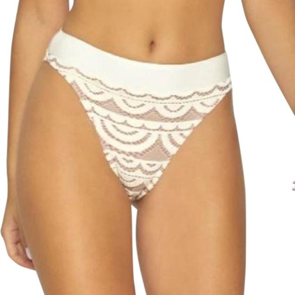 Pily Q Lace High Waist Bikini Bottoms NWT $80 M